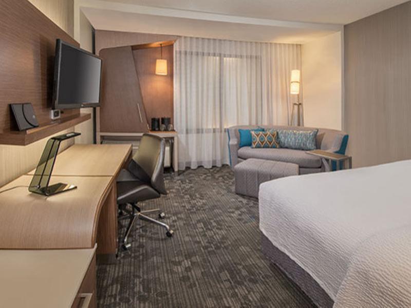 Courtyard By Marriott Kingston, Jamaica Hotel Exterior photo