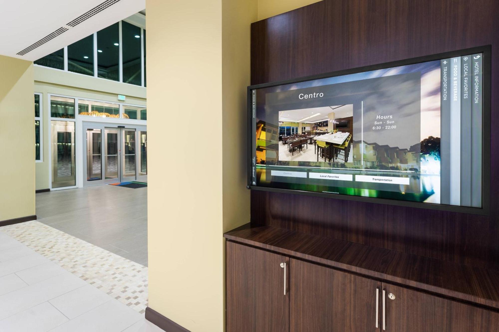 Courtyard By Marriott Kingston, Jamaica Hotel Exterior photo
